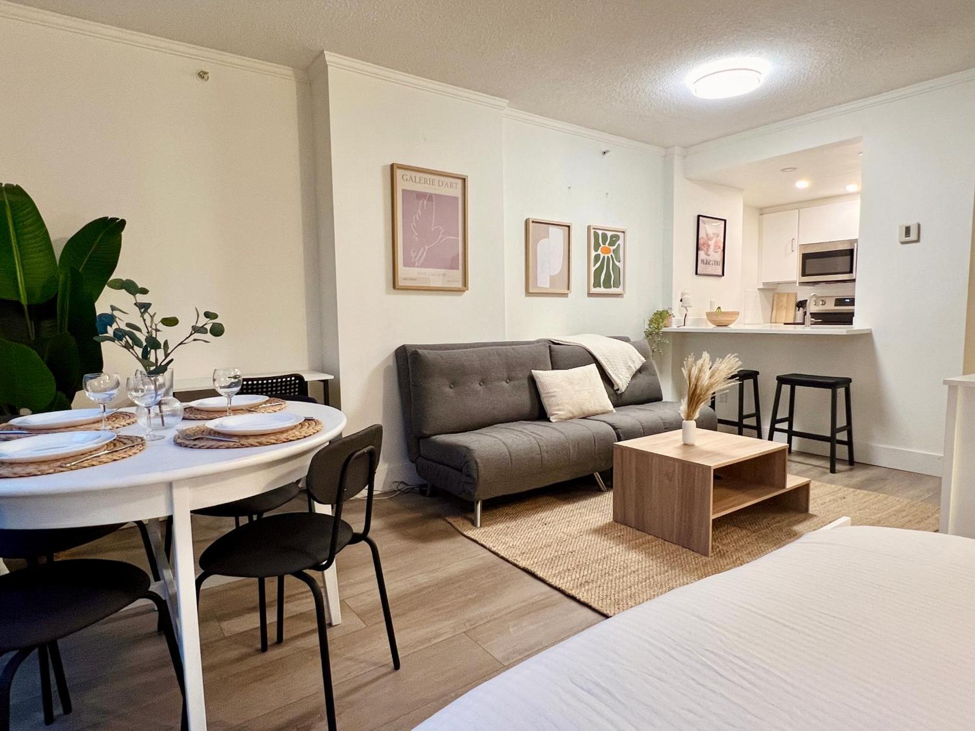 Ferienwohnung Stunning Skyline Views In A Cozy And Stylish Abode Vancouver Exterior foto