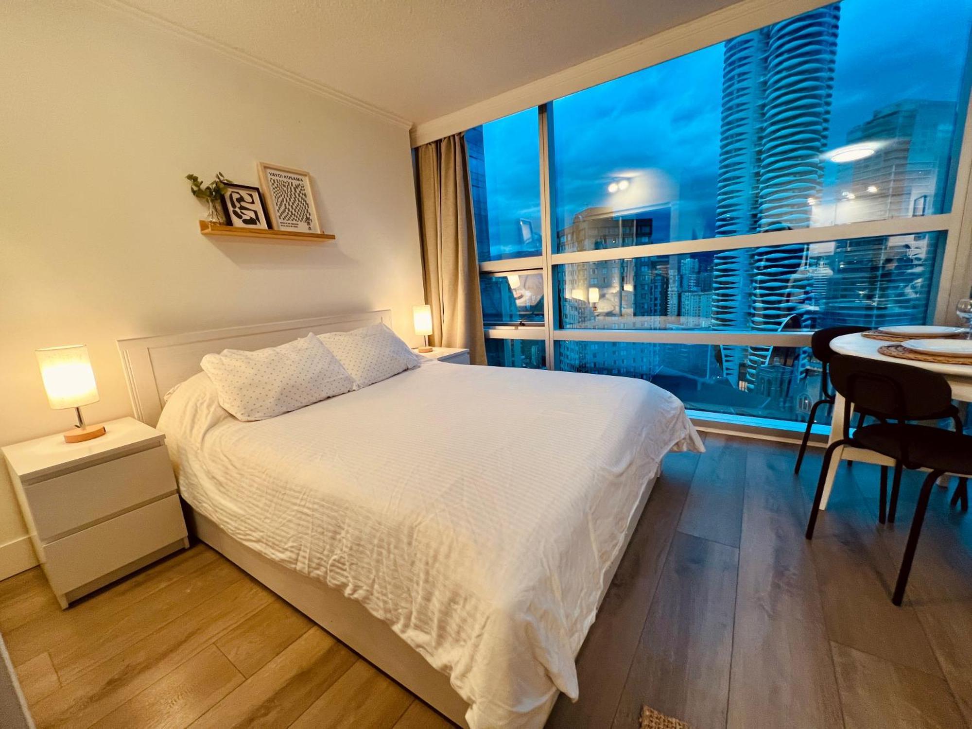 Ferienwohnung Stunning Skyline Views In A Cozy And Stylish Abode Vancouver Exterior foto
