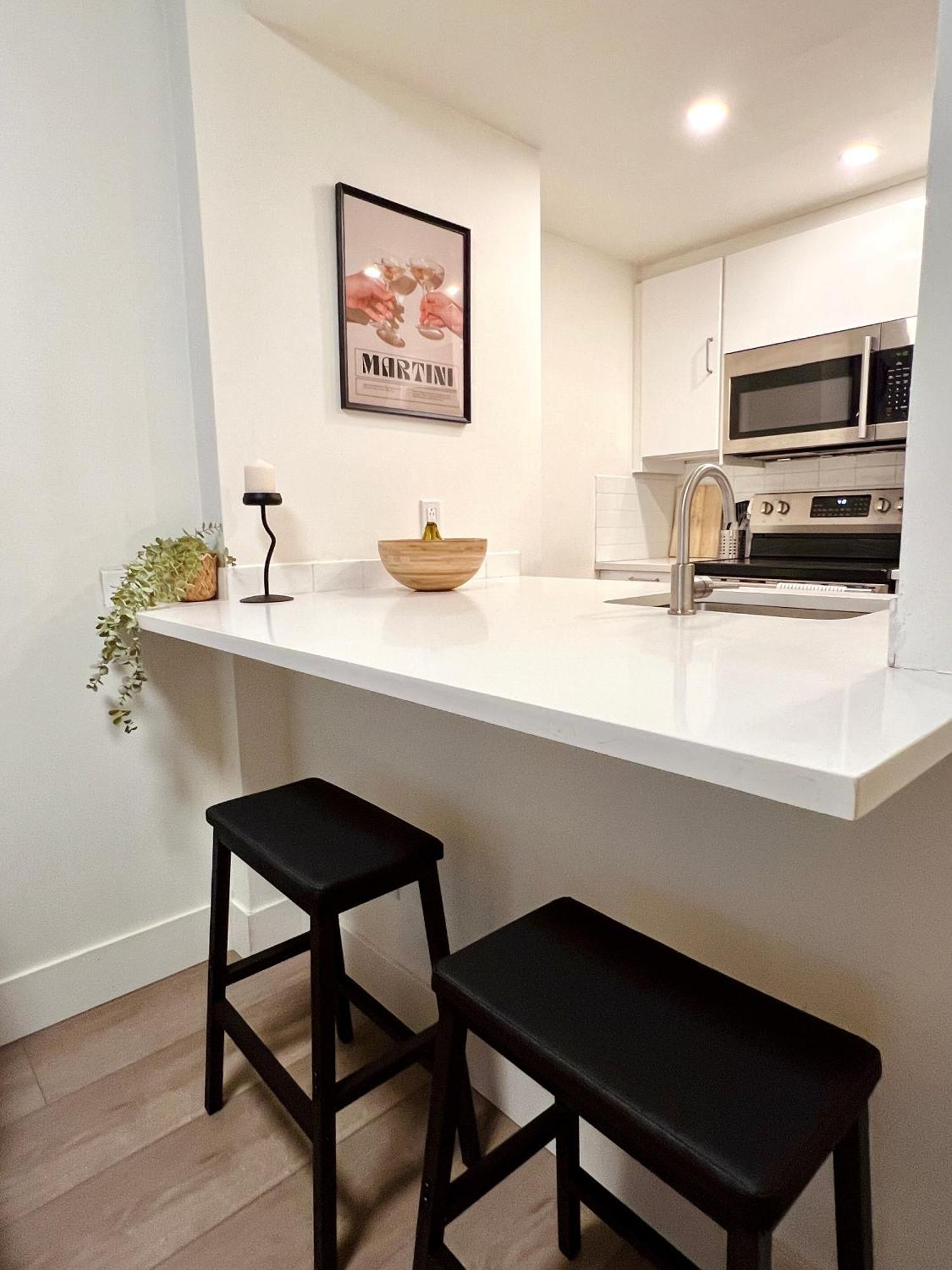 Ferienwohnung Stunning Skyline Views In A Cozy And Stylish Abode Vancouver Exterior foto